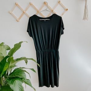 Banana Republic Black T Shirt Dress w/ Pockets